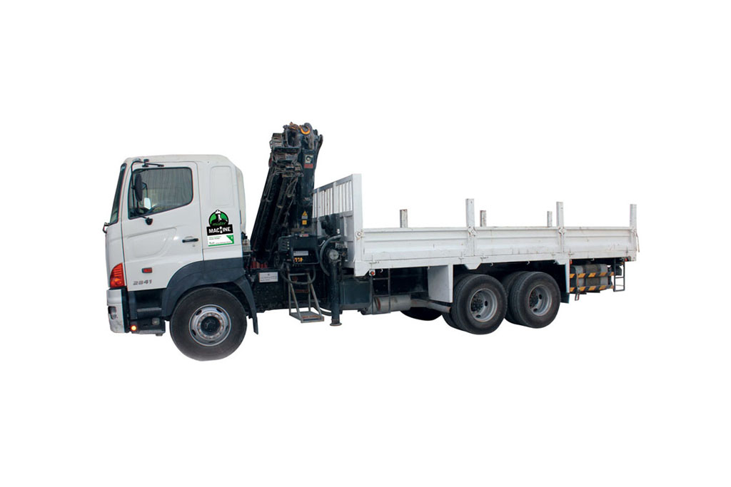 12 ton hiab crane truck picture